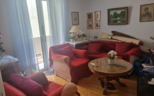 Διαμέρισμα 101τ.μ. στη Κάτω Γλυφάδα